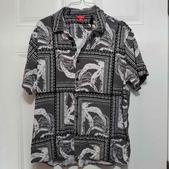 GUESS Men's Short Sleeve Tropical Print Shirt size L - Picture 14 of 15